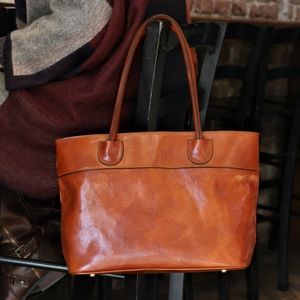 Alma Milano Italian leather handbag
